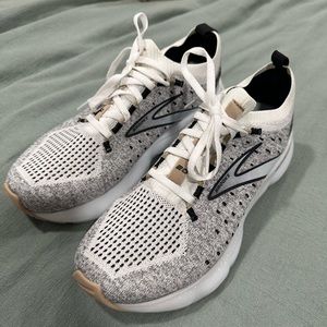 Brooks Glycerin StealthFit 20 tennis shoes